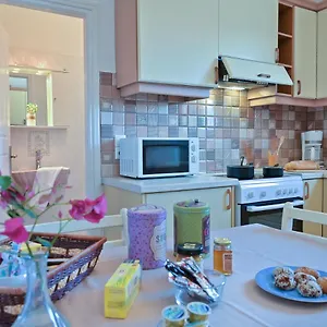 Ireni Waterfont Holiday home